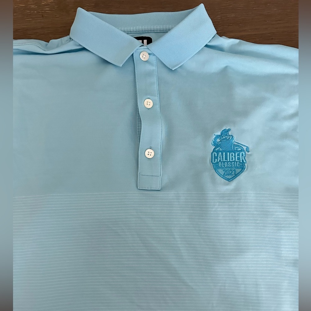 Foot Joy Caliber Classic 2021 Polo Size‎ L Says  3M on the sleeve.